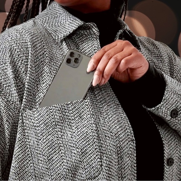 NWT Athleta ‘Textured Shirt Jacket’ in “Braiden Black & White” Size XL - Picture 2 of 16